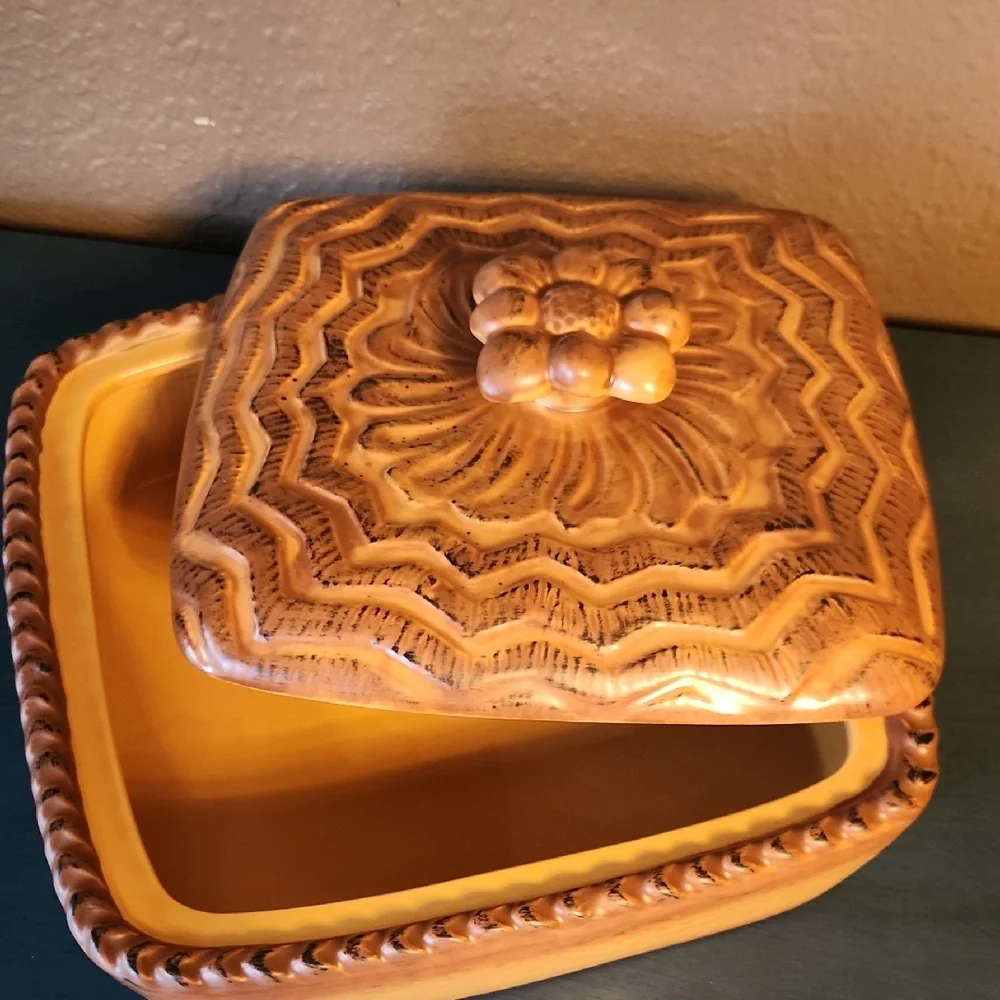 Williams-Sonoma Vintage Terrine Dish, 2012 EUC